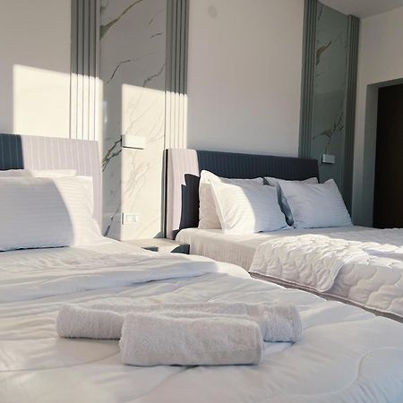 Apartments Fat E Jet - Pool & Breakfast Ούλτσιν Εξωτερικό φωτογραφία