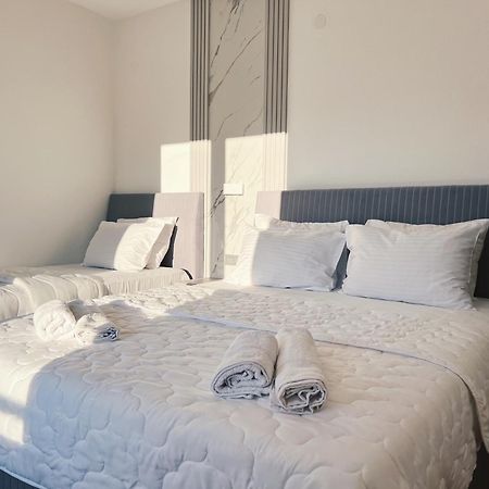 Apartments Fat E Jet - Pool & Breakfast Ούλτσιν Εξωτερικό φωτογραφία