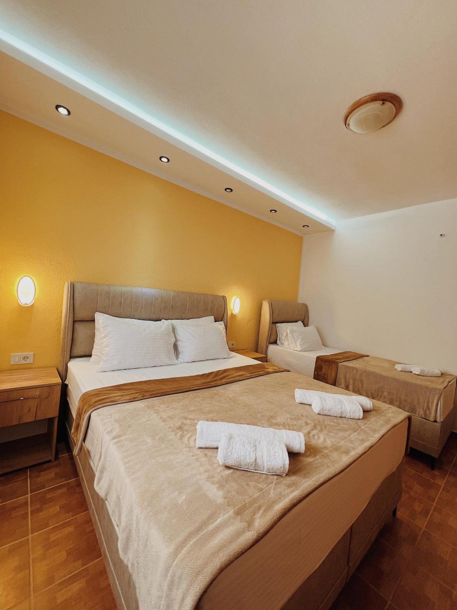 Apartments Fat E Jet - Pool & Breakfast Ούλτσιν Εξωτερικό φωτογραφία