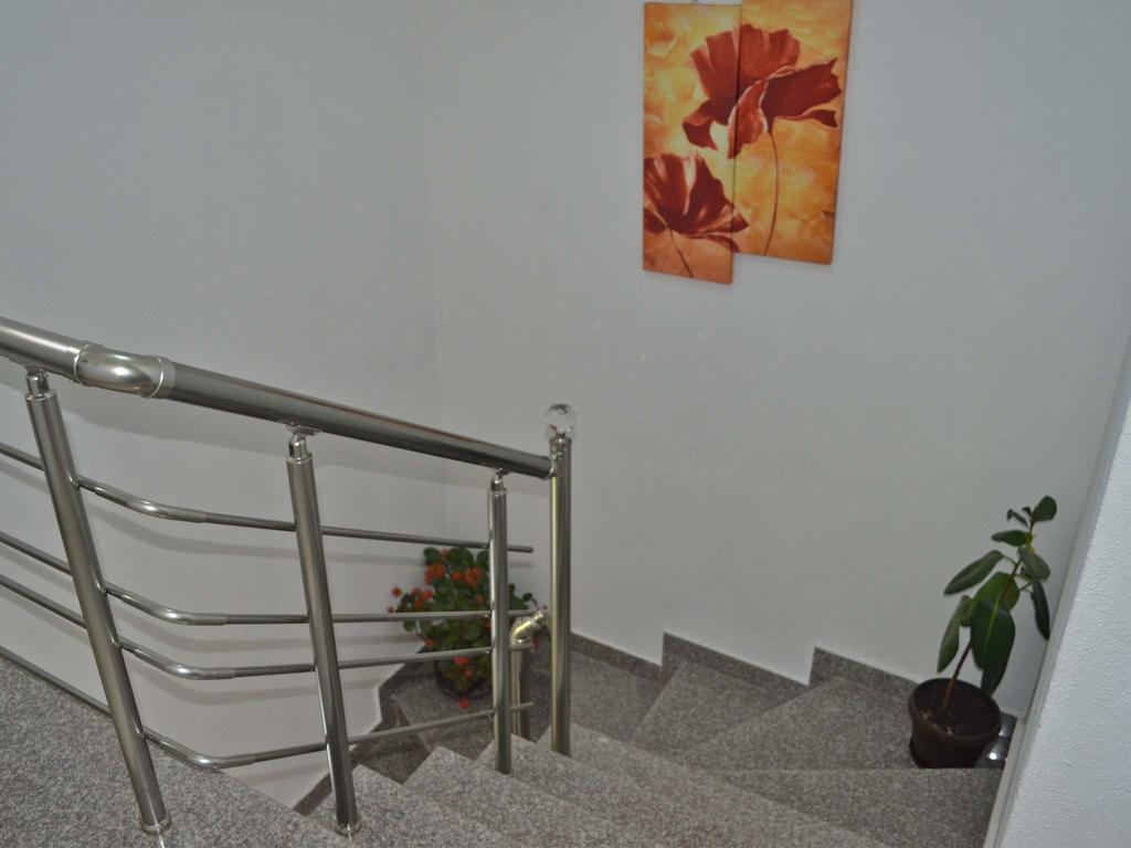 Apartments Fat E Jet - Pool & Breakfast Ούλτσιν Εξωτερικό φωτογραφία