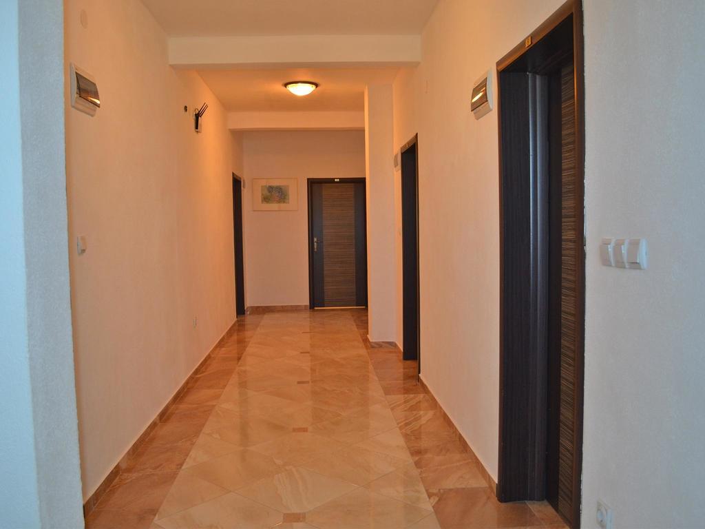 Apartments Fat E Jet - Pool & Breakfast Ούλτσιν Εξωτερικό φωτογραφία