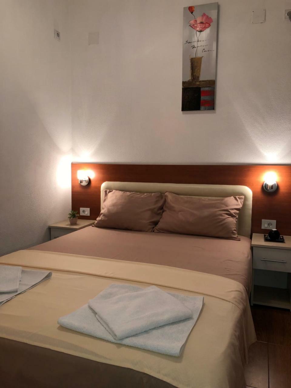 Apartments Fat E Jet - Pool & Breakfast Ούλτσιν Εξωτερικό φωτογραφία